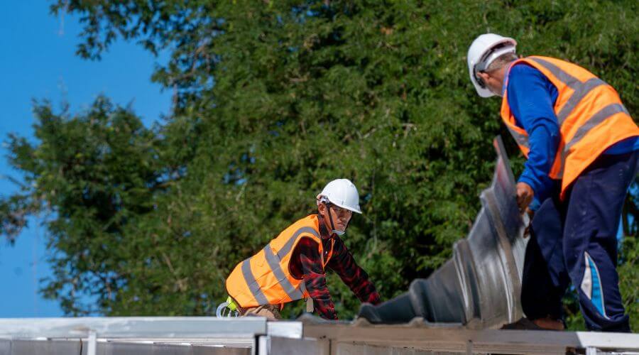 Professional new roof installation services in Smithfield, IL